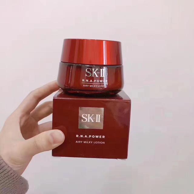 修护紧致提拉滋润保湿好用的面霜,18种抗皱紧致面霜排行榜