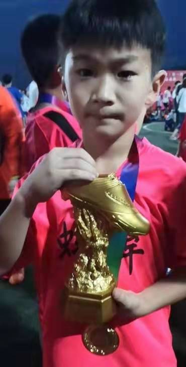 足球冠军获奖视频,蚌埠足球冠军