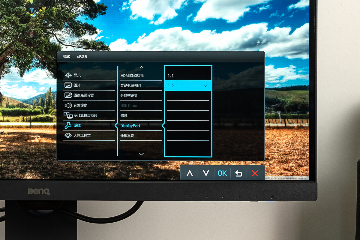 明基pd2700u选hdr还是srgb,明基benqpd2700u27英寸4k超高清