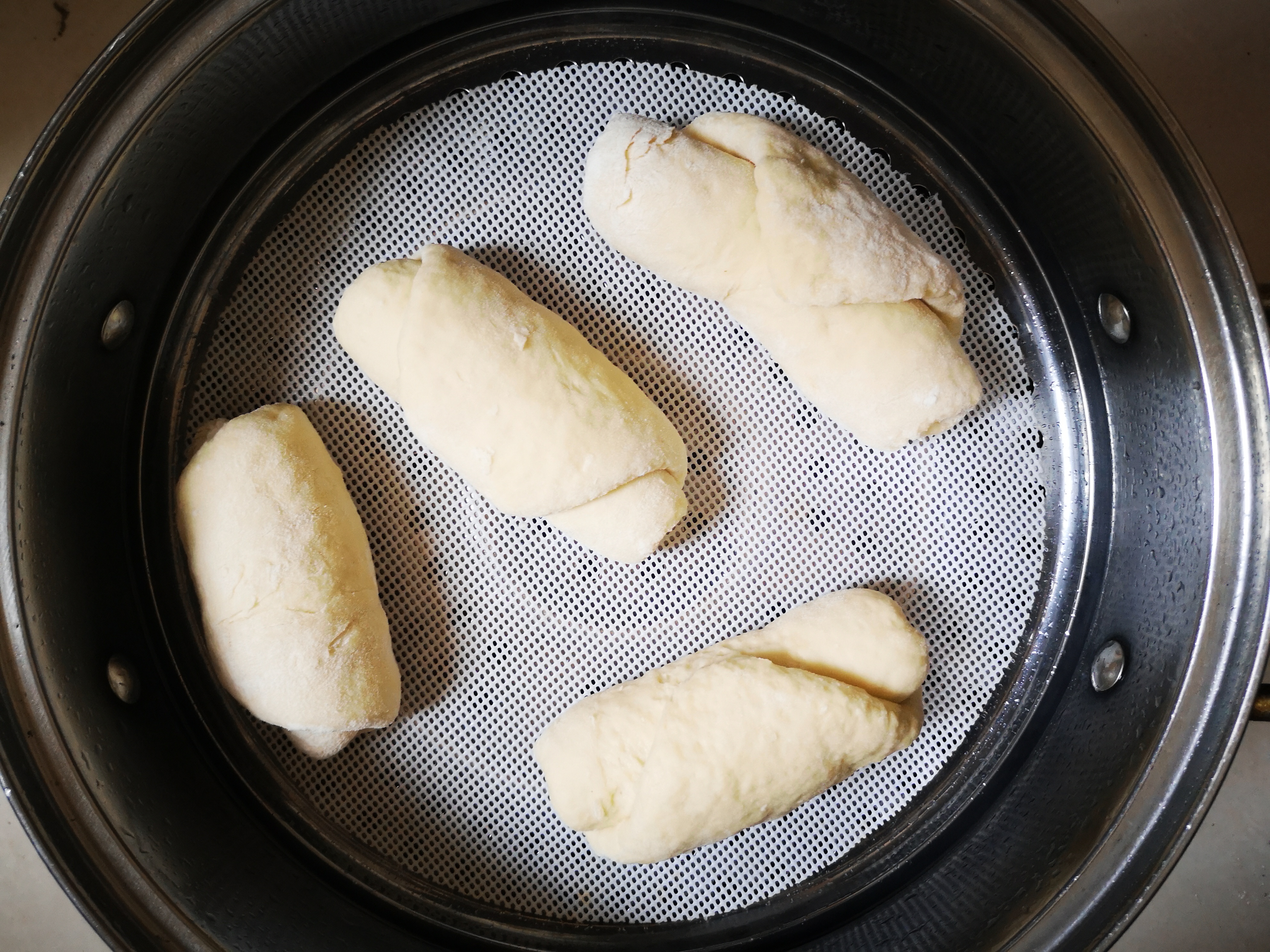 什么高筋面粉最适合做面包,面包只有高筋面粉才能做出来吗