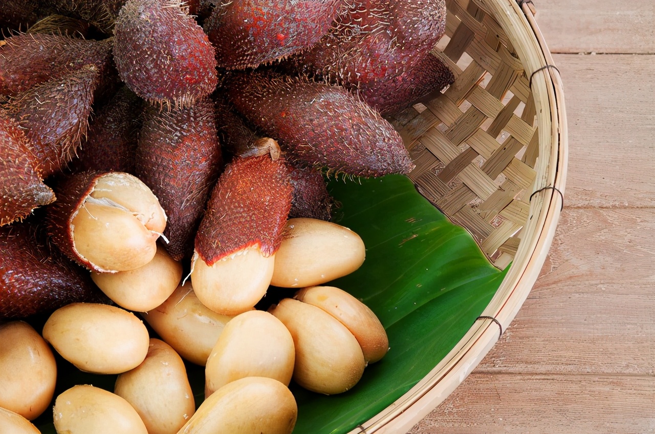 蛇皮果怎么存放最好,蛇皮果可以冷冻保存吗