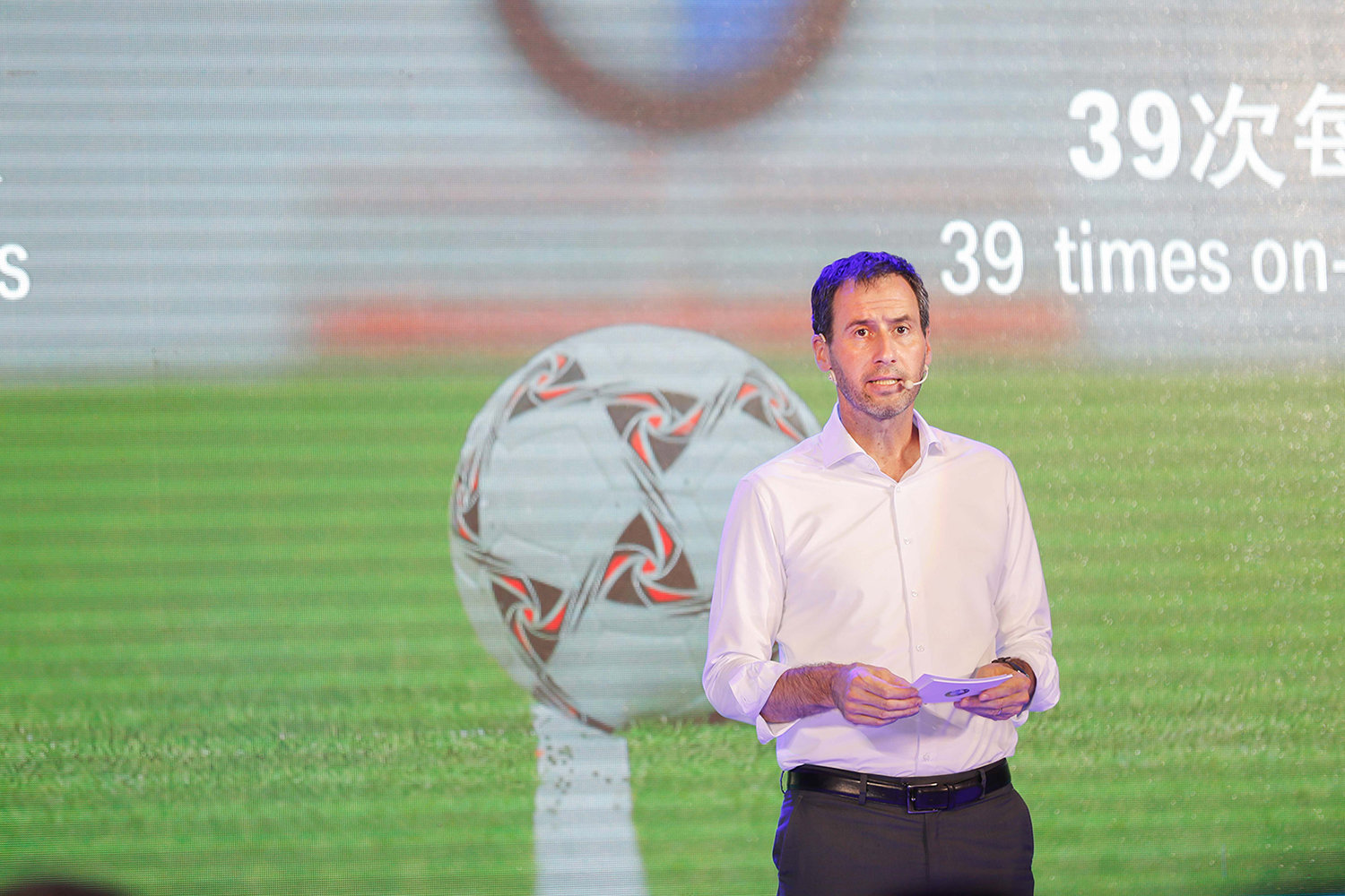 儿童之家夏令营活动,儿童快乐足球训练营