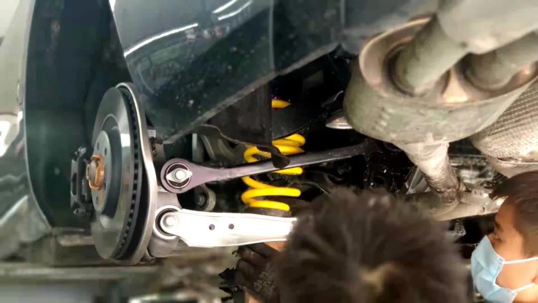 奥迪s4avant,奥迪s44.2