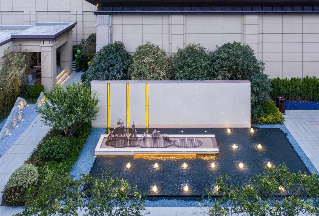 新城崛起，龙潭当红！主城最后的“1”字头住宅即将消失