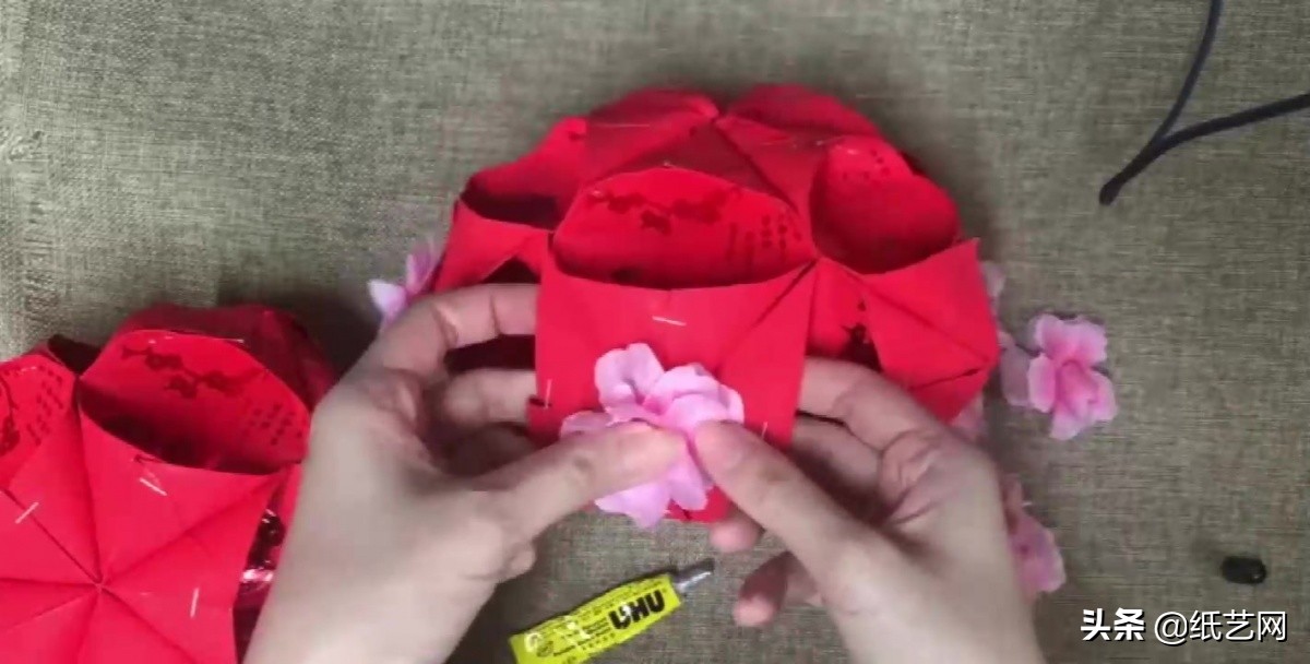 新年灯笼怎么做又简单又好玩,用红包做元宵节灯笼教程