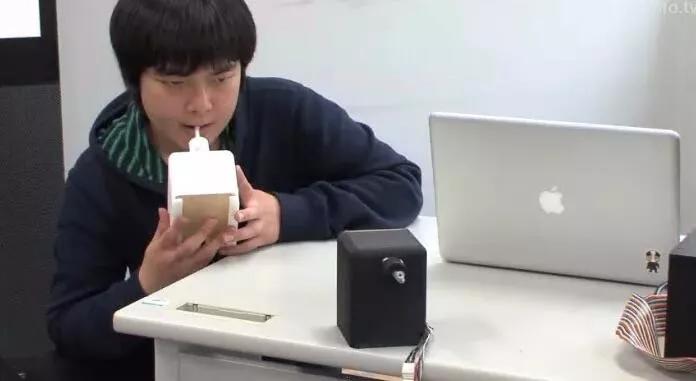 深度解析:如何在没有对象情况下练习接吻？