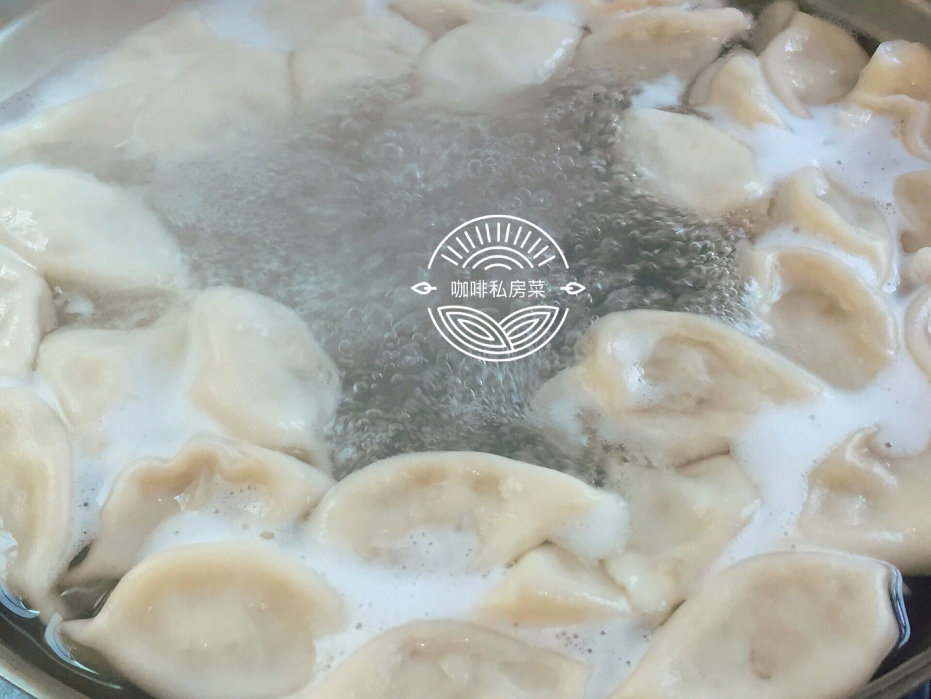 肉馅饺子怎么做不粘锅好吃,剩饺子肉馅最好的处理方法