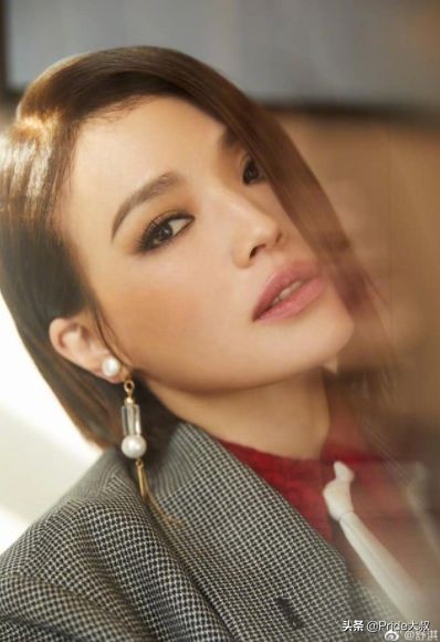 有野心的女人，欲望从不表现在身体上！