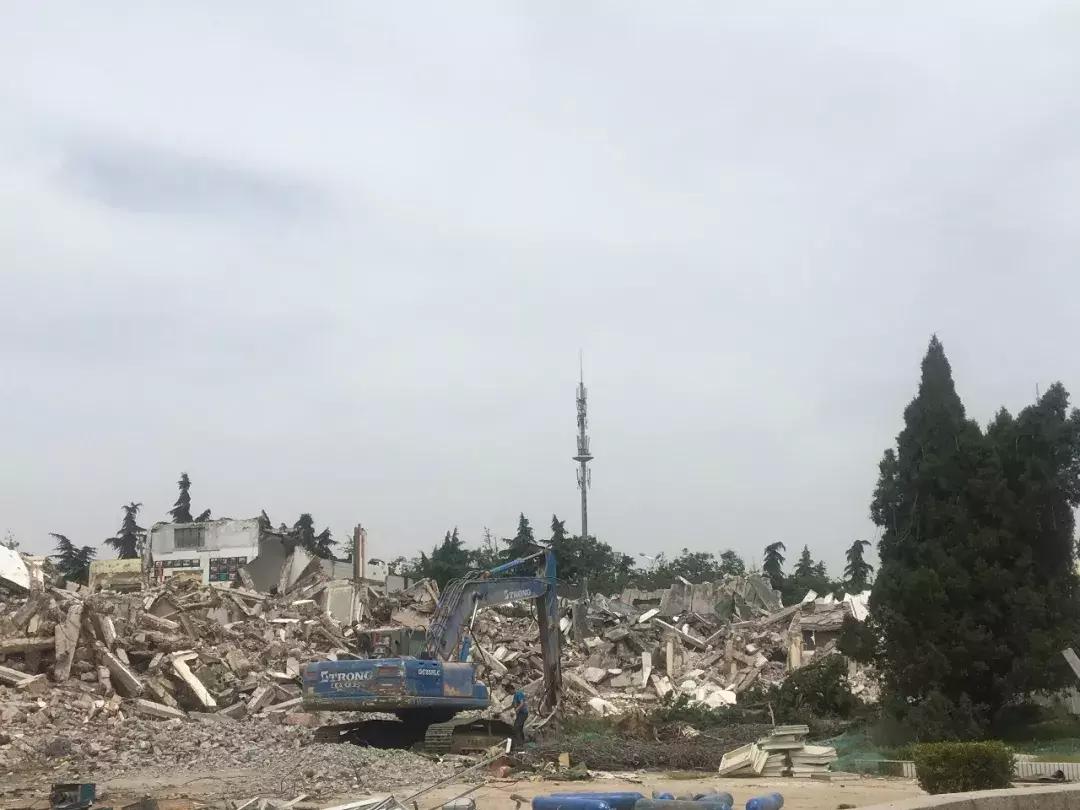 再见了，骨科医院！你好，临沂第十二中学！