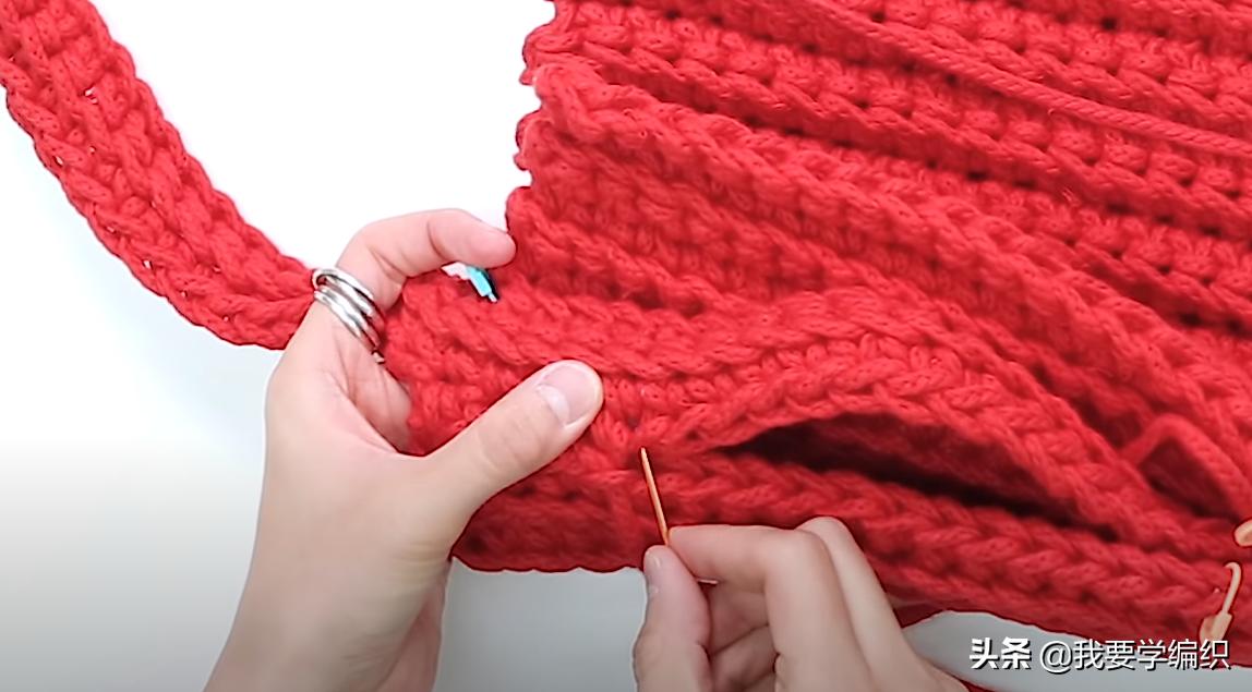 钩各种花样的抽绳包包教程,圆筒包包抽绳钩织教程