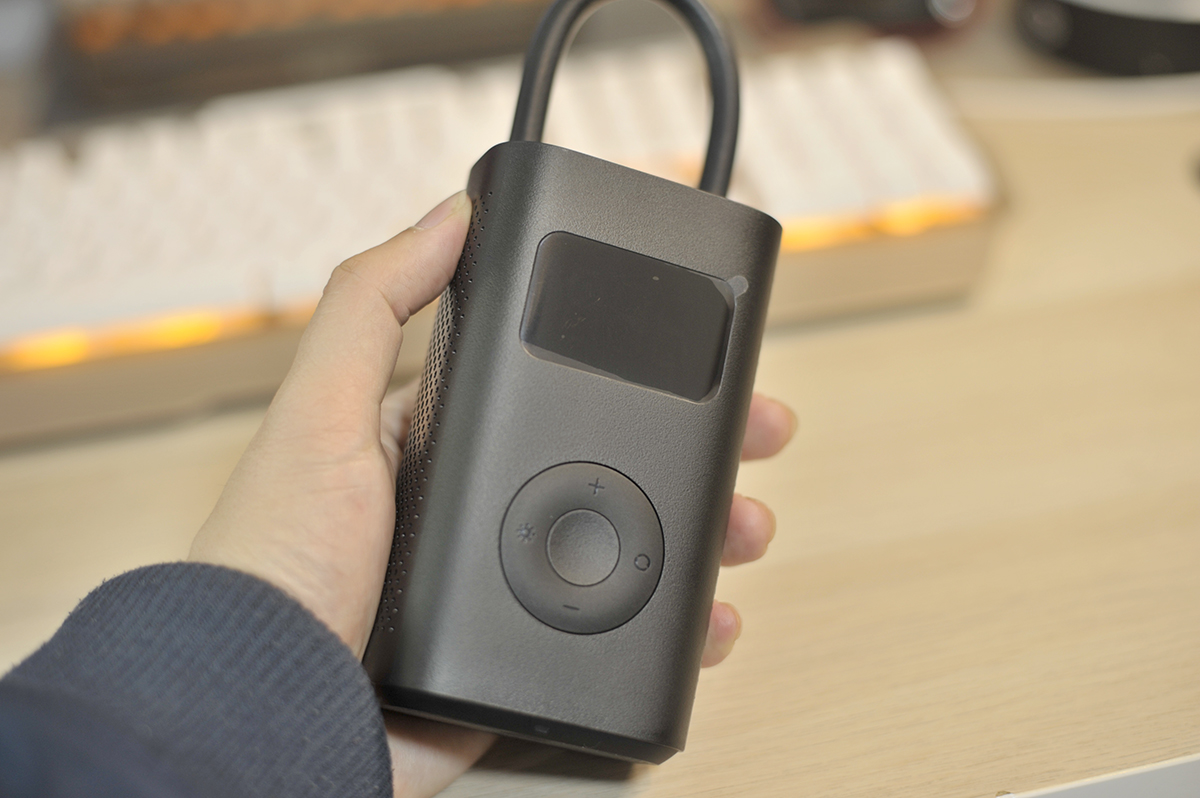 米家车用充气机,有车一族神器有哪些