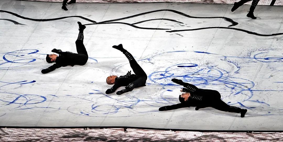 开幕式阴间表演遭百万网友吐糟，回看08年奥运会发现，我国真美