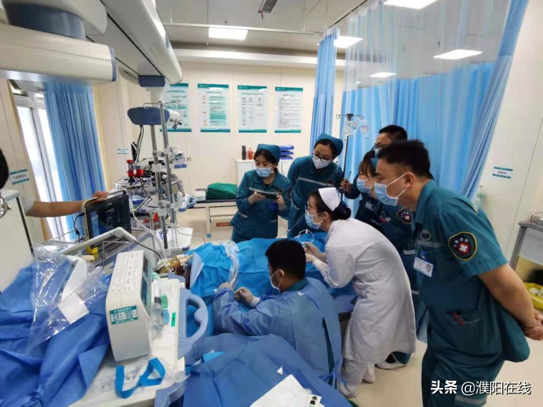 与时间赛跑的医务工作者,与时间赛跑的人中医院