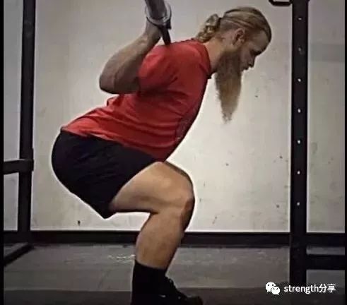 深蹲高级技巧21次训练法,深蹲训练器械标准动作