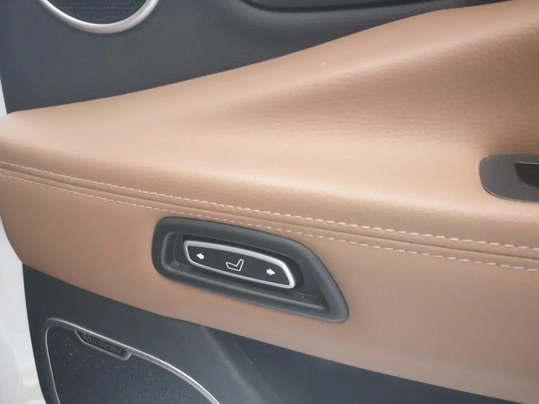 10万买吉利博越够吗,价格最高的一款吉利博瑞