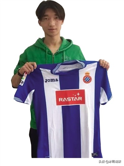 他比武磊更早加盟西班牙人，如今却沦落中甲