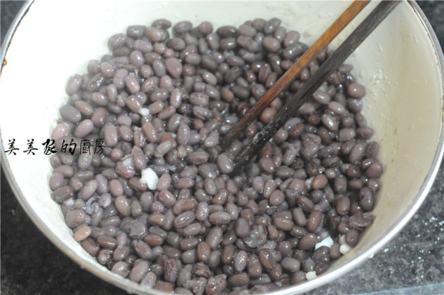 最近很火的水晶窝头,水晶窝头的家常做法