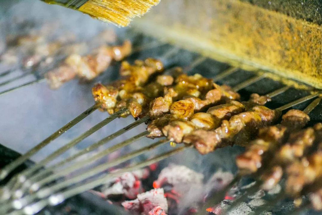 “大金链子小手表,一天三顿吃烧烤”徐州16家烧烤扛把子都在这儿