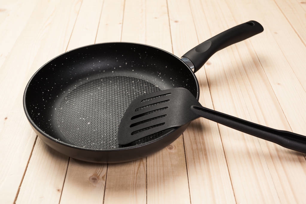 铁锅锅具大全,不粘锅铁锅不锈钢锅哪一种最好用