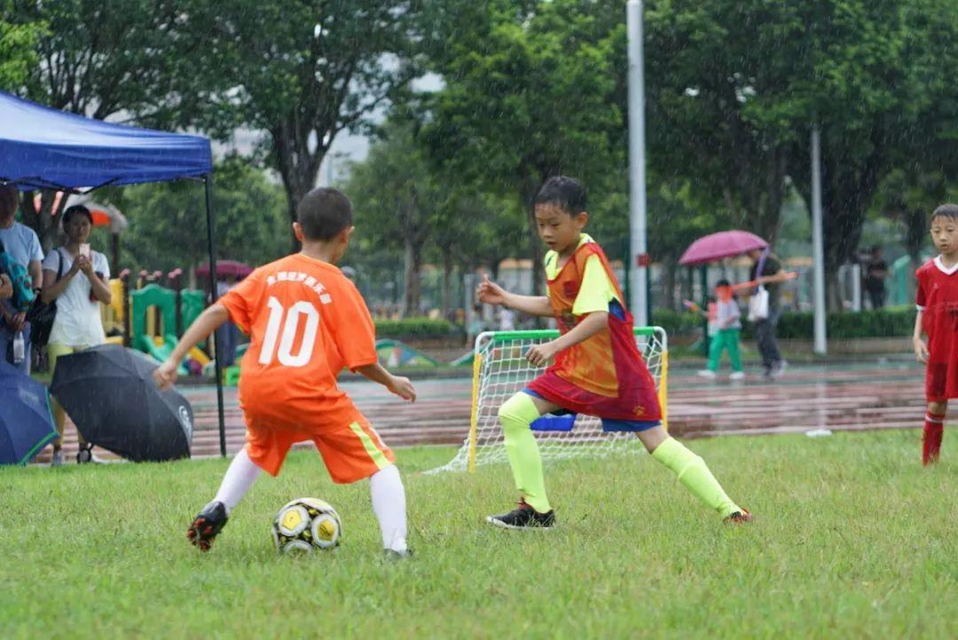 派迪茵4号足球,派迪茵校园足球