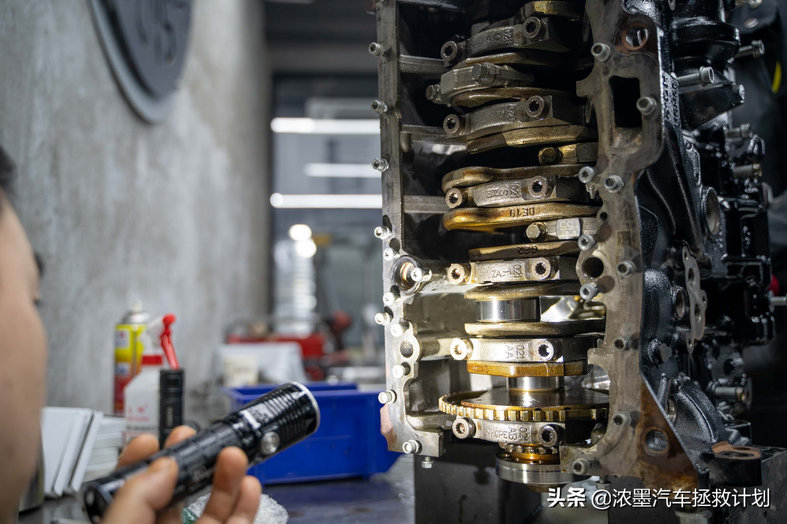 大众辉腾vr6,德系老款大众辉腾