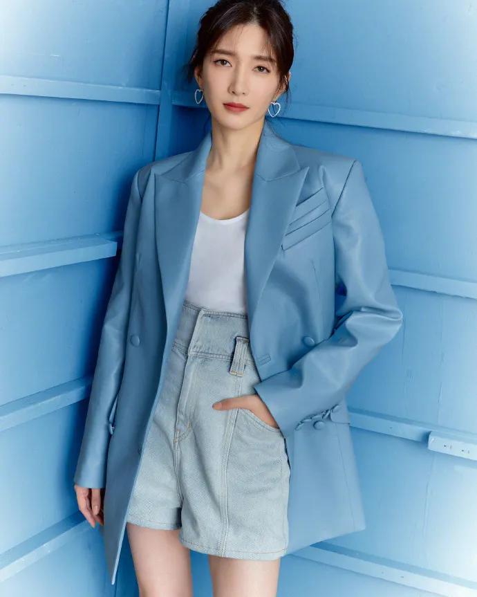 冰淇淋色如何搭配出成熟风,日系冰淇淋色搭配