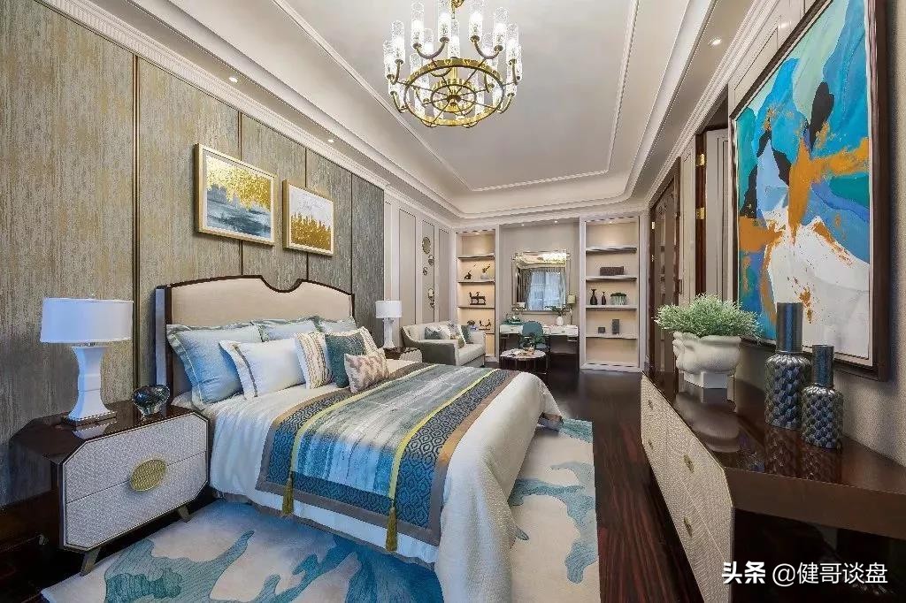 豪宅中的宾利，郎朗与大S等社会名流的选择——上海浦东星河湾