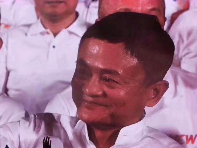 昨天,马云流泪了!退位真实原因曝光……