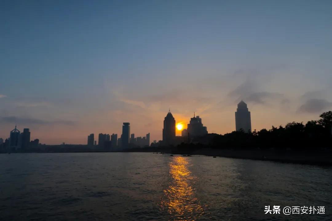 青岛烟台威海玩海攻略,青岛威海烟台大连环线旅游攻略