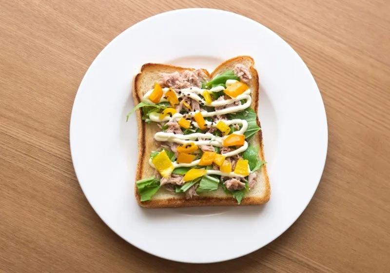 吐司放凉后变硬了怎么办,吐司变硬了怎么回软