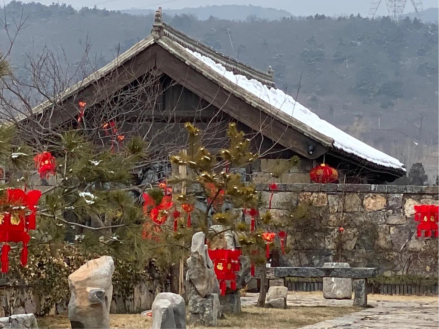 【初三】14、墙外看太行山中"云上的院子"依然很美