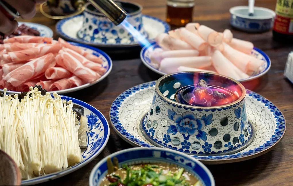 奶茶三巨头奈雪喜茶,喜茶和奈雪的茶为什么不盈利