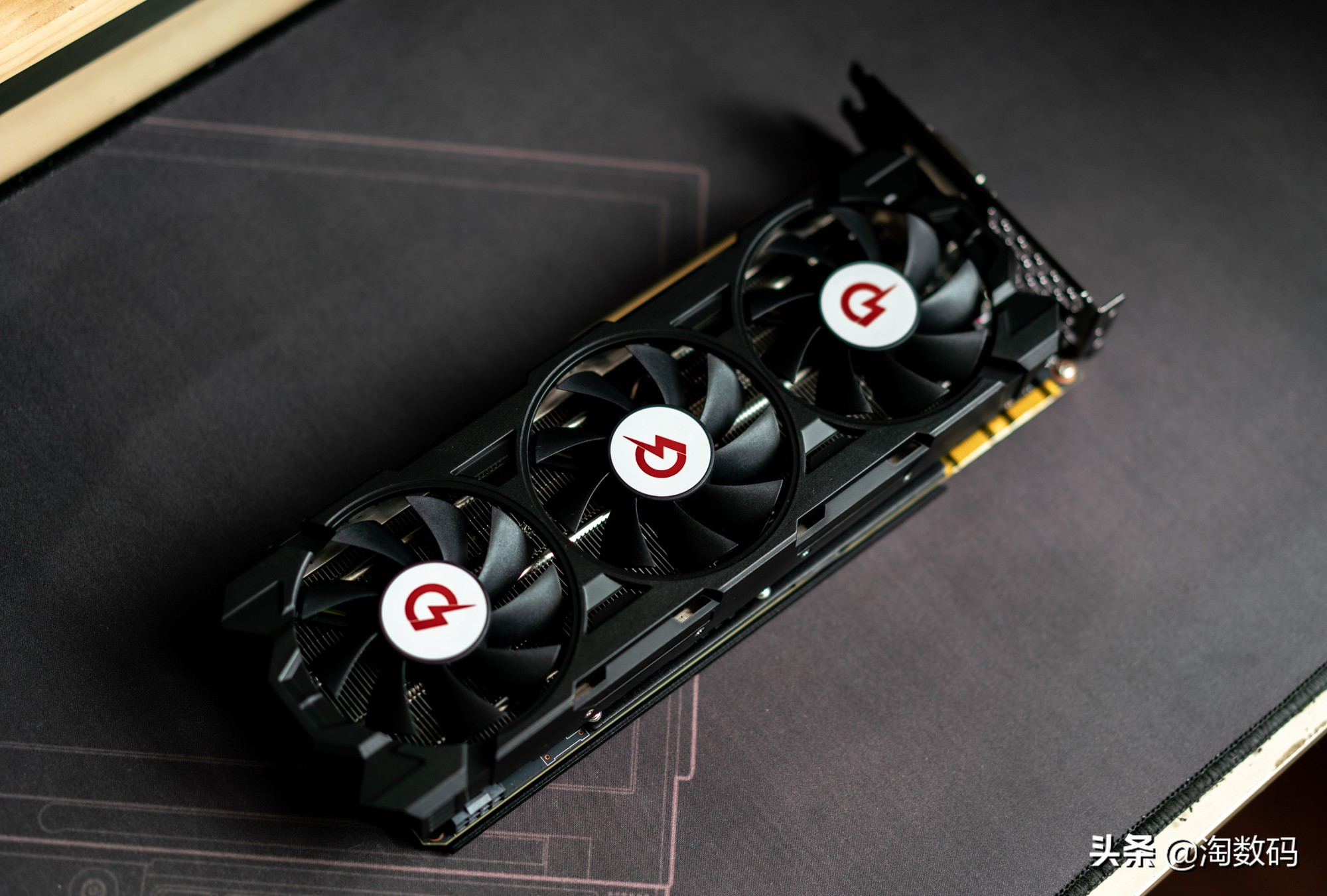 1699元gtx1080,200块钱买的gtx1660ti