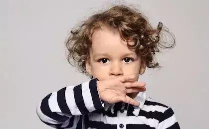 幼儿园宝宝爆粗口怎么教,家长怎么教育爆粗口的女孩