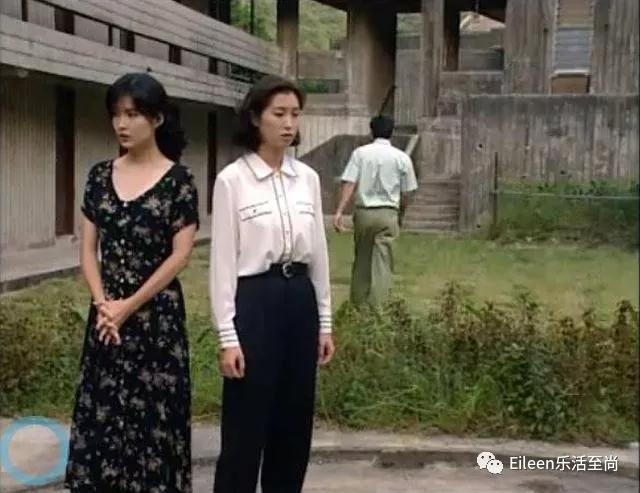 周慧敏穿搭港风,惊艳了90年代的港风周慧敏