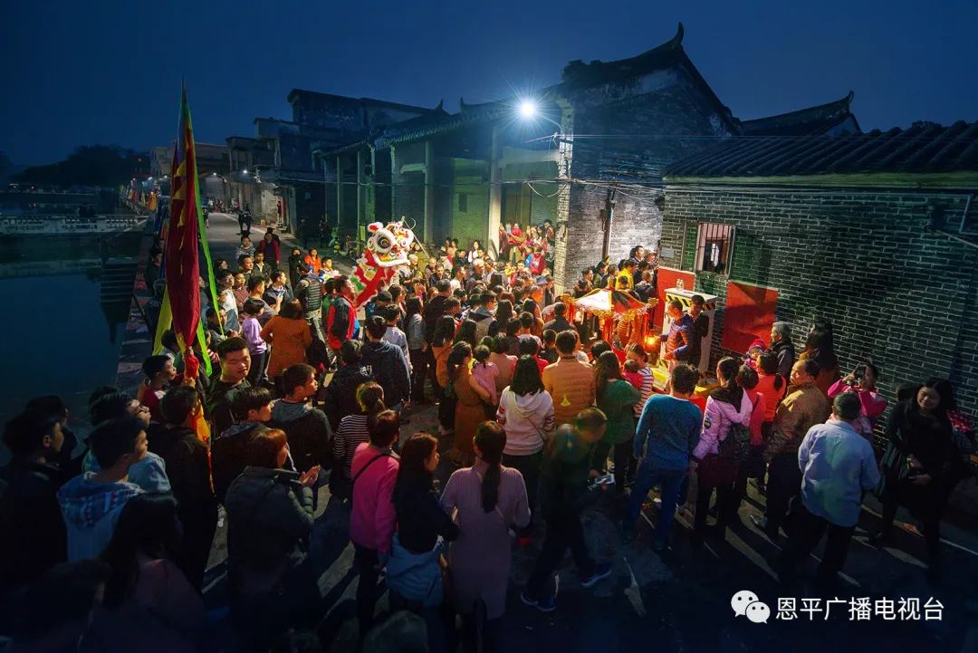 恩平拍客郑君文：用快门定格家乡变迁