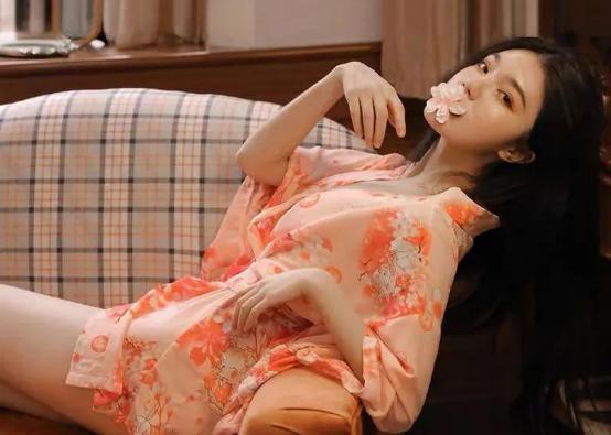 *人用成品**年销10亿，网店7.6亿浏览，情趣用品第一股有多牛