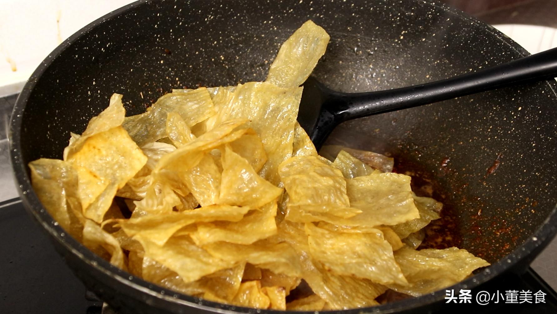 想吃辣条不用买教你在家制作辣条,在家做出美味辣条