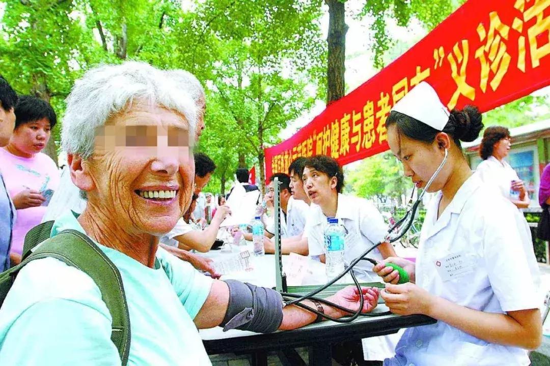 湖北种植牙齿多少钱一个,最新武汉种植牙齿多少钱一颗