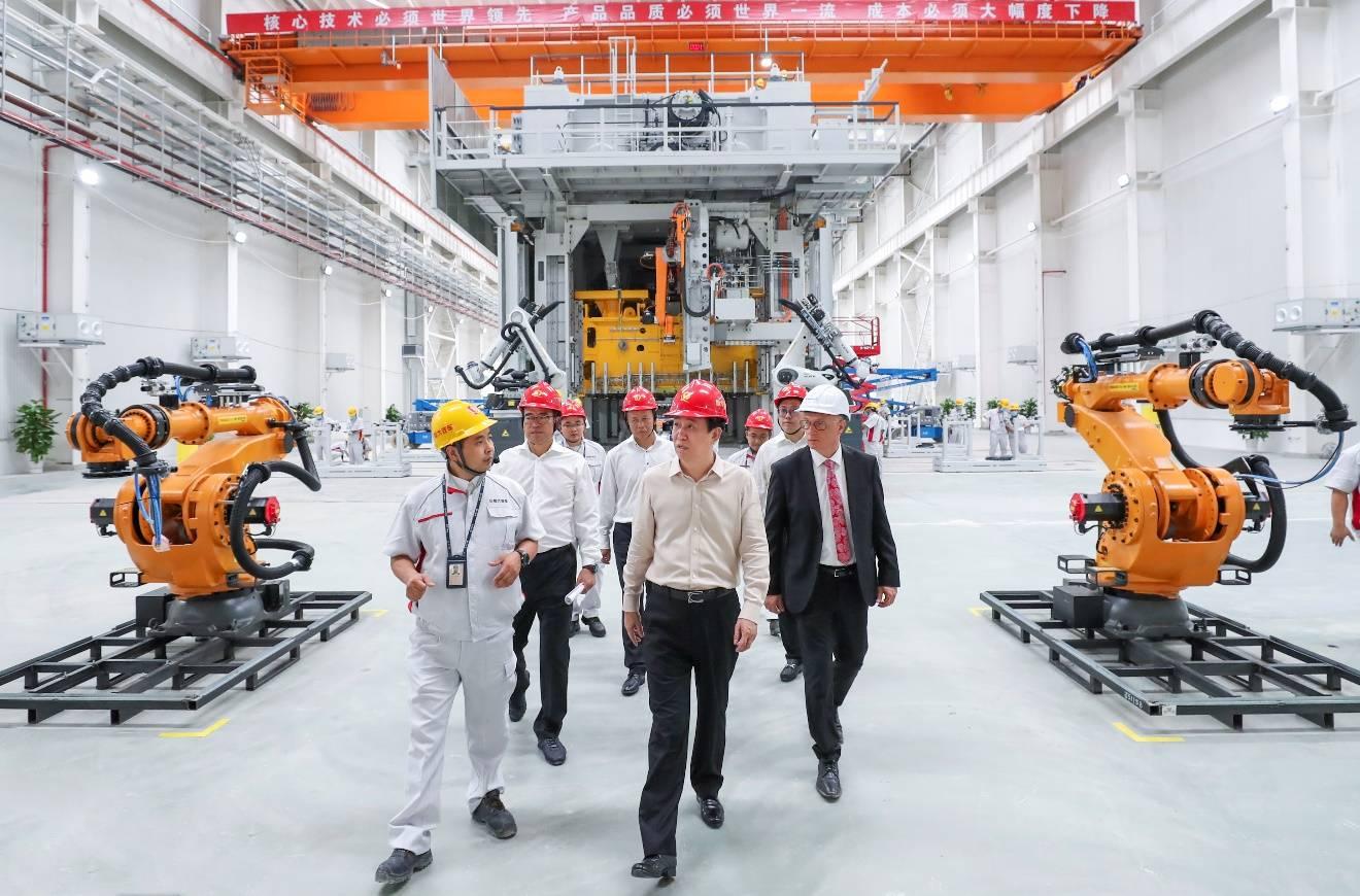 恒大造车跟蔚来造车的区别,蔚来特斯拉最新消息