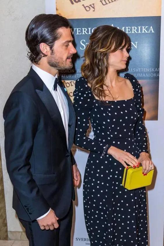 白天比基尼晚上夜店嗨小野模，怎么泡到欧洲王室最后的钻石王老五