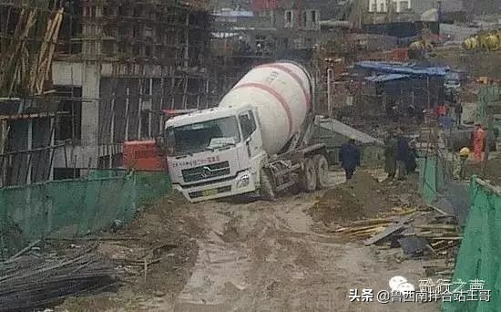 搅拌车新手入行需要注意什么,开搅拌车需要注意什么