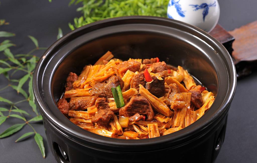 5款砂锅菜个个亮点十足秋冬必学,适合冬天的暖砂锅菜