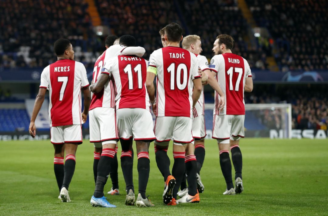 让两球到两球半,让两球4-1