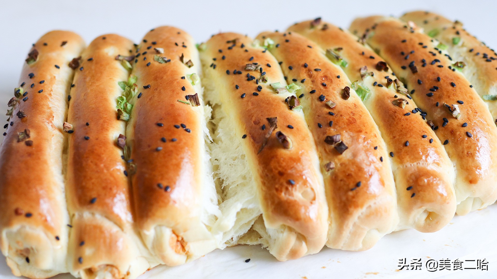 面包创新教程,用普通面粉做柔软拉丝面包