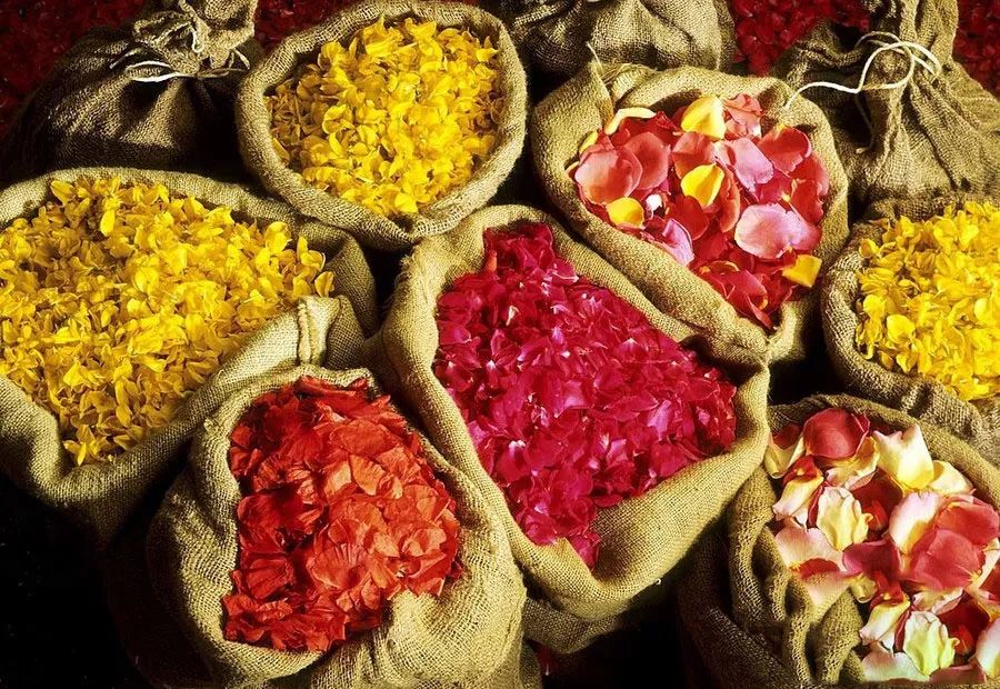 世界上最有年味的小镇,世界上最清幽的小镇