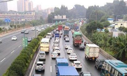 货车到处限行为啥还要造货车,货车到处限行合法吗