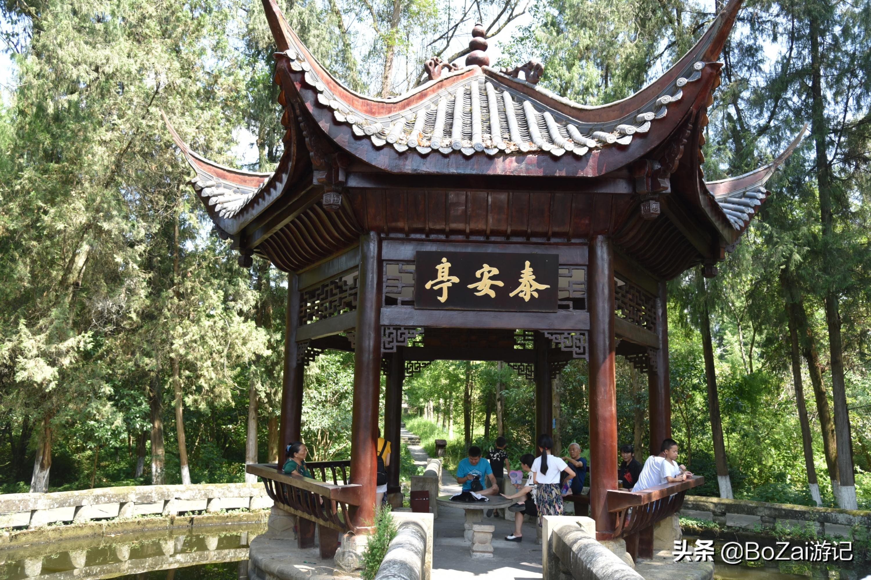 南充市凤凰故垒景区有哪些景点,四川南充旅游攻略景点大全