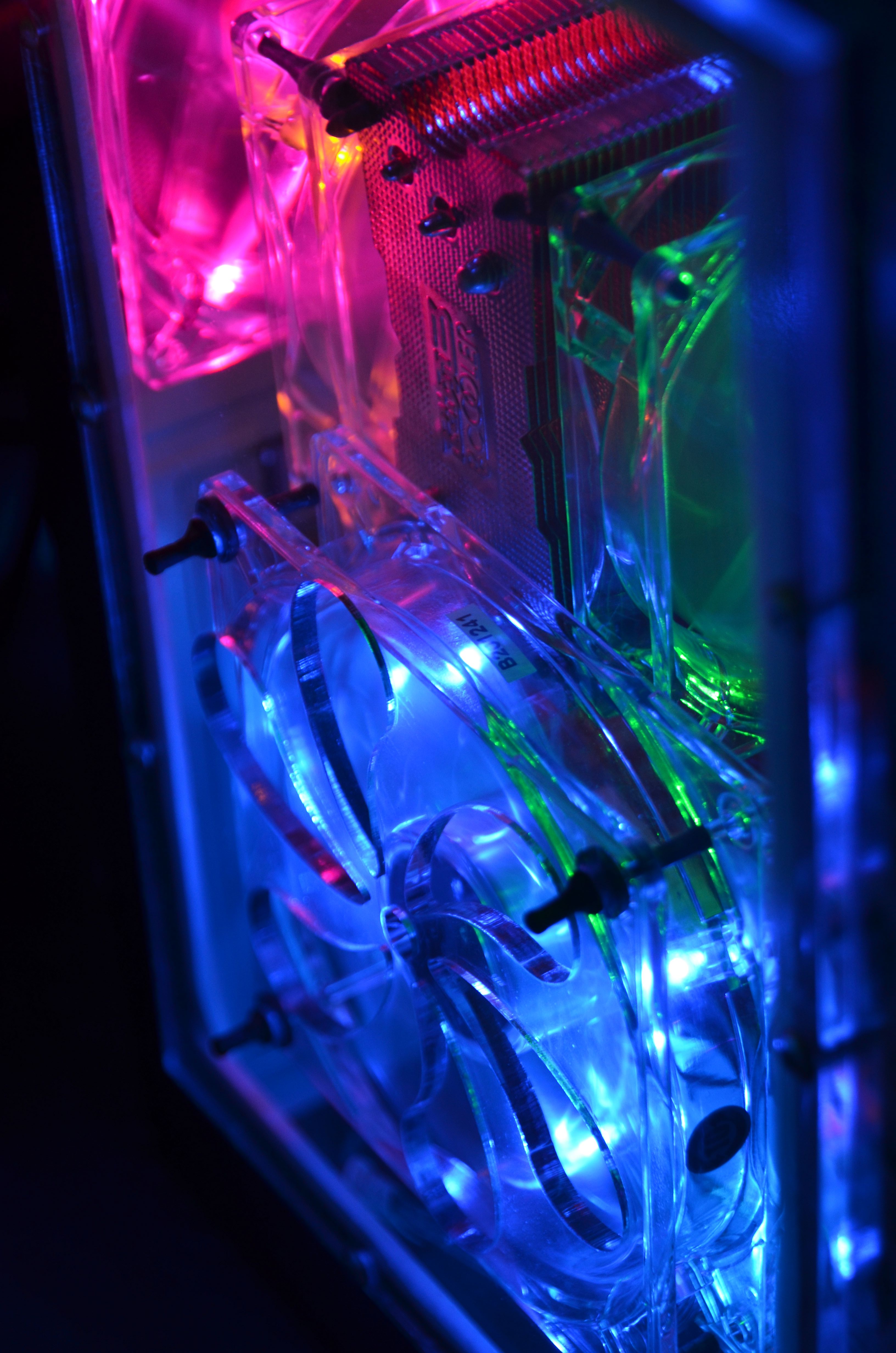 旧机箱爆改,老机箱爆改