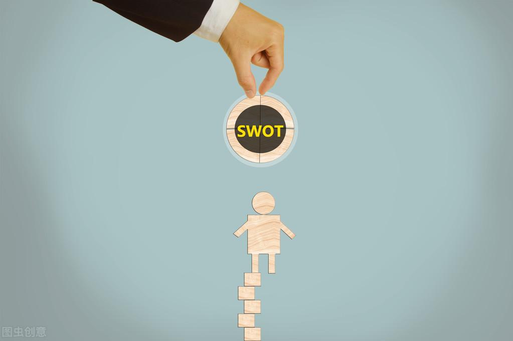 传统企业电子商务转型案例分析,传统行业如何应对未来数据化